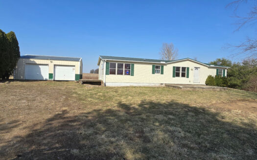 7874 Stout Rd, Circleville, OH 43113