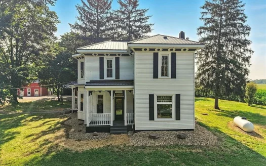 2191 Barnes Rd, Centerburg, OH 43011