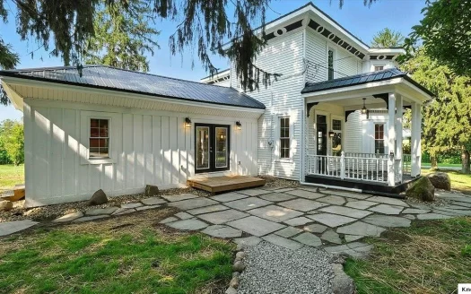 2191 Barnes Rd, Centerburg, OH 43011