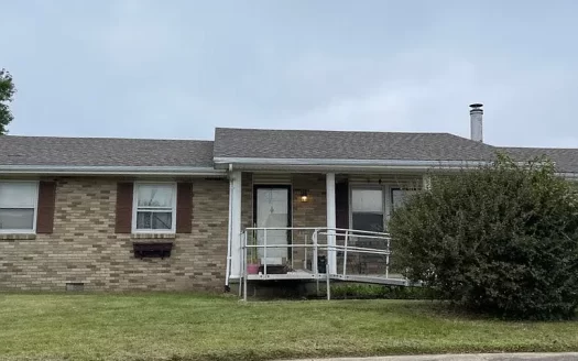 609 SPRING AVENUE, WASHINGTON COURT HOUSE, OH 43160